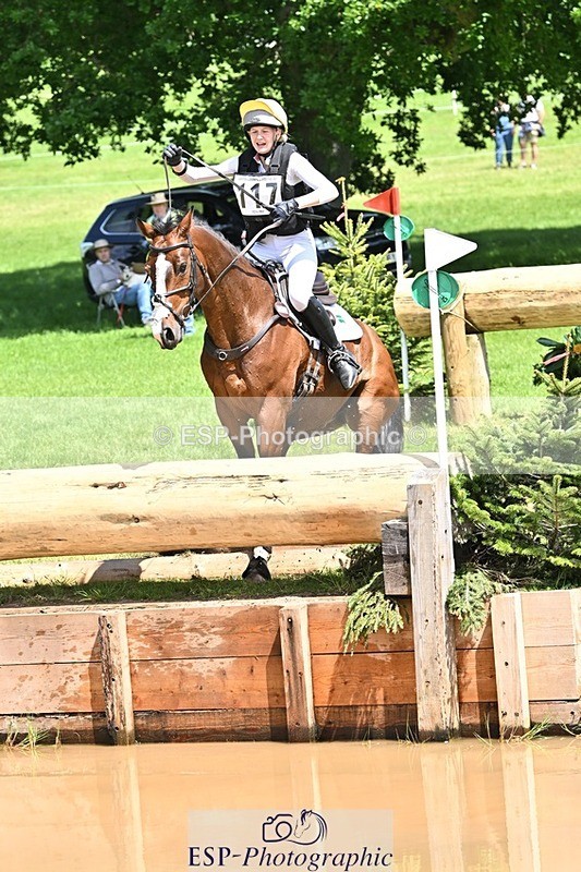 240525-132622-14426 - 117-KASAGRANDE_VR-Gemma_Watts