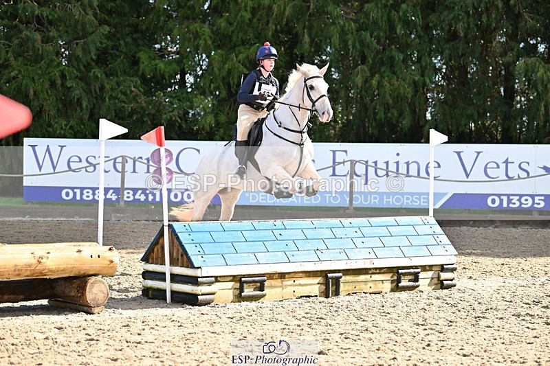 240303-104511-02968 - Cls 2 80-85cm Start to 11.00 CW