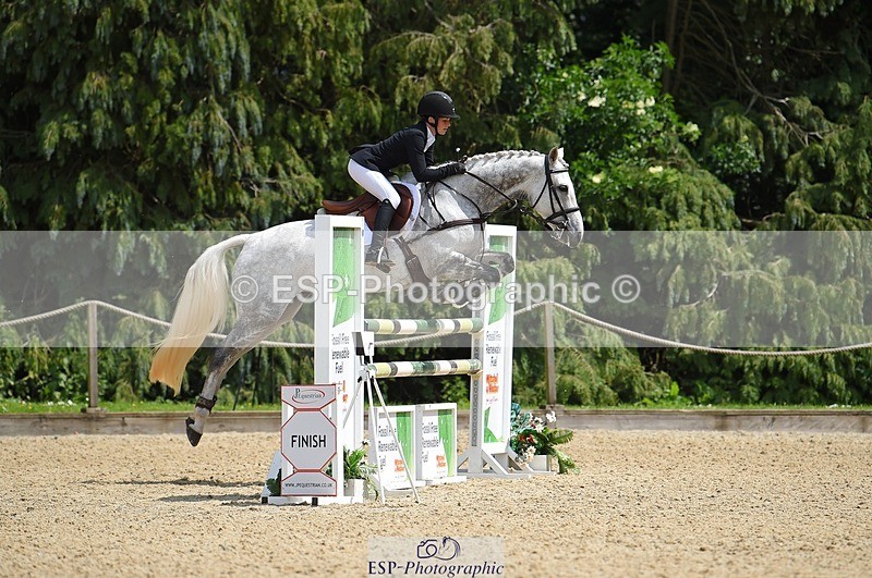 230528-135920-18432 - 170-MIND_OVER_MATTER-Lea_Boulesteix-SUNTrotUp+SJ