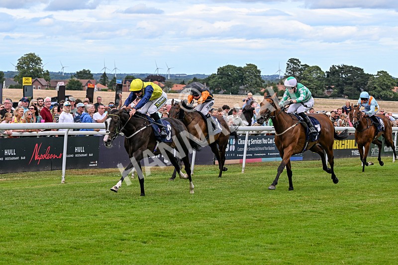 040726-Race 5-Porth Eilian-4958 - Race 5 16.35pm Weatherbys Global Stallions App Coconut Cup Fillies' Handicap