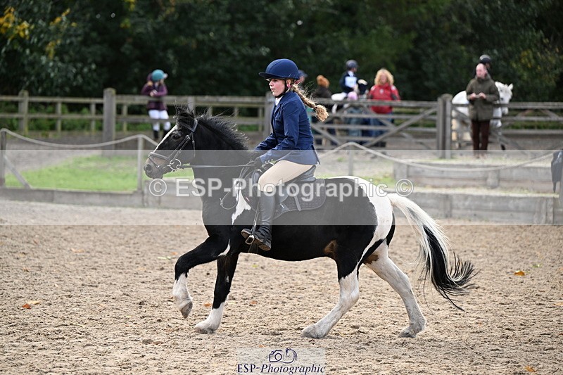 251004A-134934-01344 - Classes 6 & 7 60cm