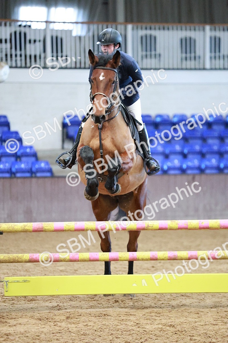SBM_000390 - Class 2 - Senior British Novice 90cm