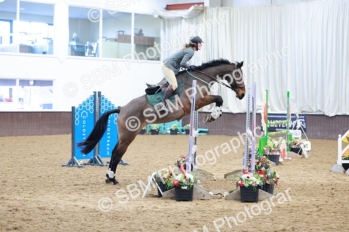 SBM_003574 - Class 11 - Senior Newcomers/ 1.10m Open