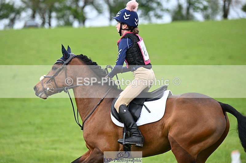 250419-150305-12605 - 812-Emilia.Kangurs-HOLLYWOOD.COMMANDER.IN.CHIEF