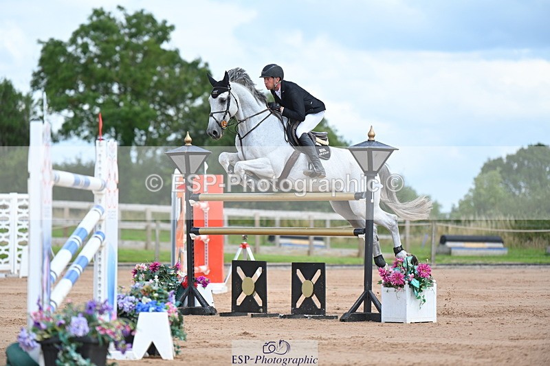 230721A-154040-07365 - Cls 10, 2 Star Big 1.45m Start to break