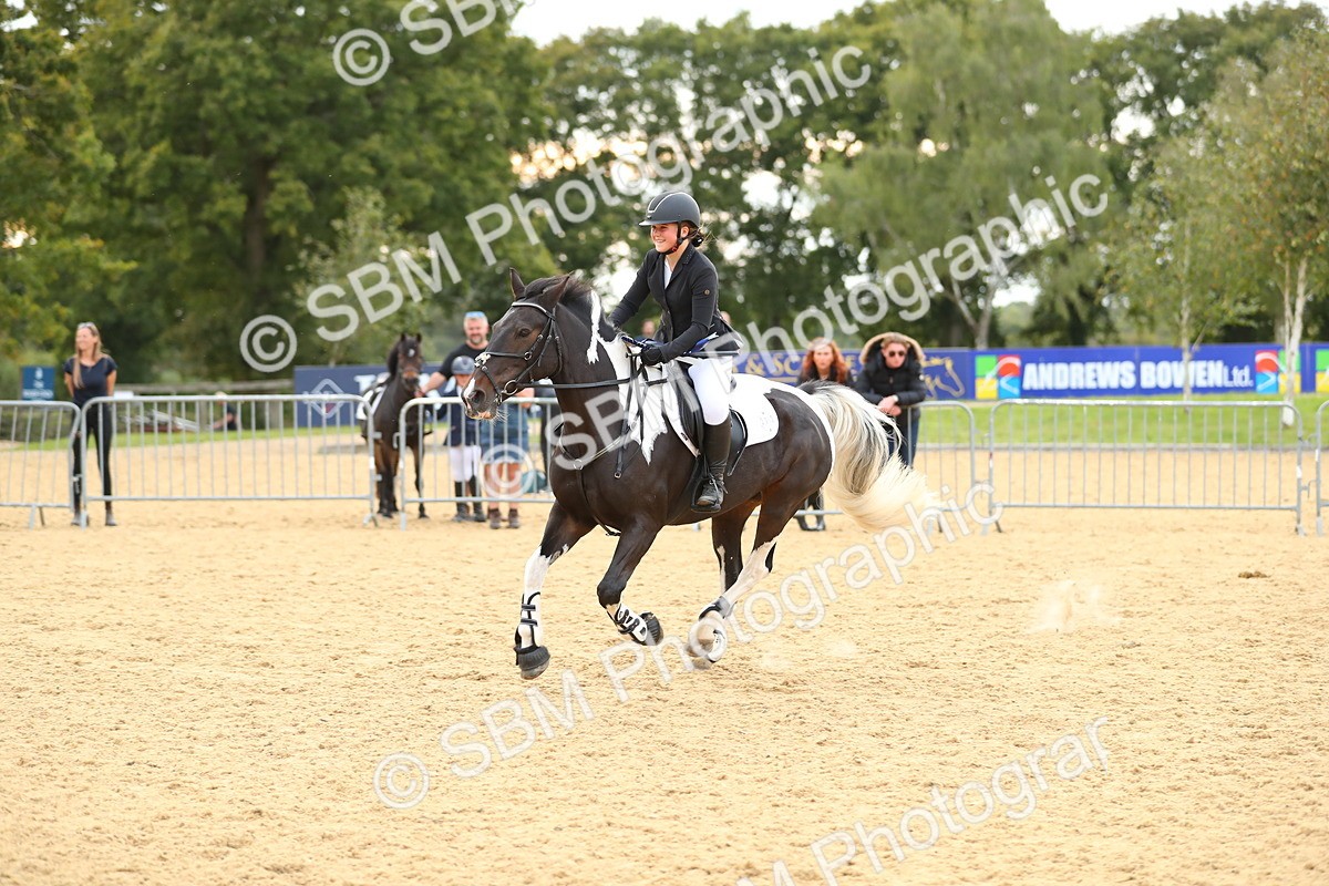 SBM_76212 - J19 - Junior 90cm Supreme Championship