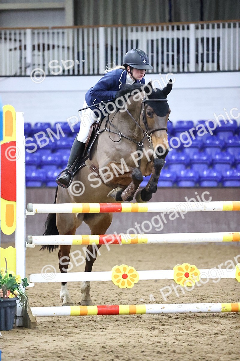 SBM_005468 - Class 17 - Senior Newcomers 1.10m