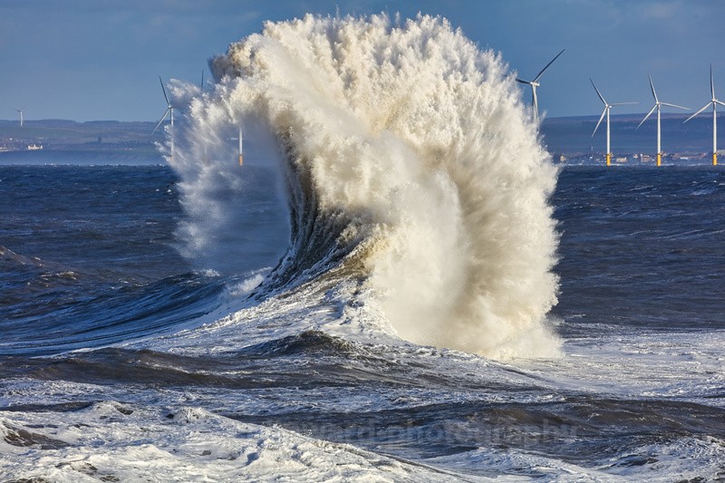 Rough Sea at Hartlepool Headland.   ref 0890 - North Yorkshire and Cleveland