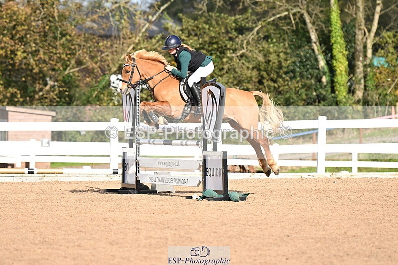 241026A-130200-00953 - SAT Cls 10 Pony Foxhunter and 1.10m Open