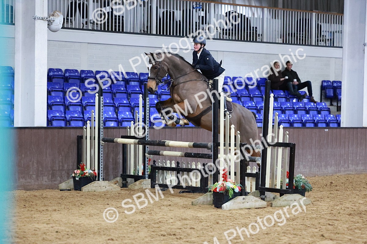 SBM_007495 - Class 24 - Nupafeed Supplements Senior Discovery/ 1m Open