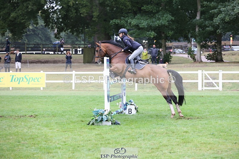 250830A-150931-07224 - Cls 16 Snr Newcomers and 1.10m Open