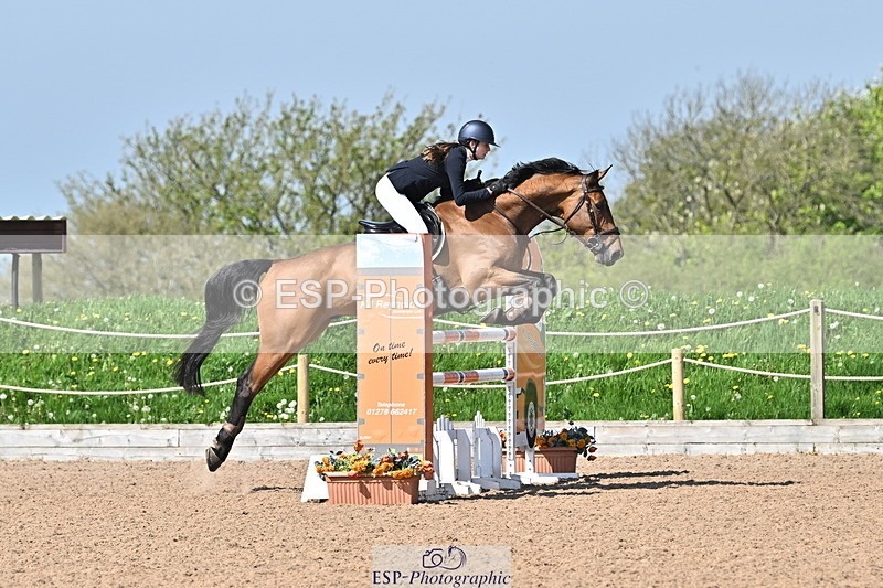 240509A-105028-01010 - Cls 8 Foxhunter