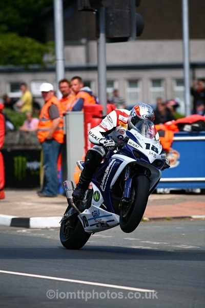  - Senior Race - TT 2010