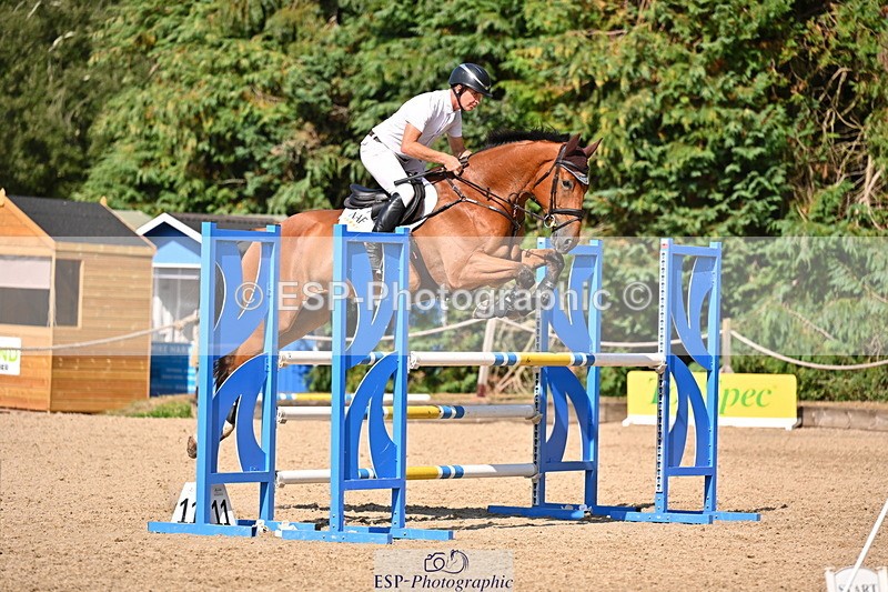 250817A-154805-04927 - Cls 22 Snr 1.10m Open