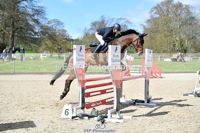 240324-120404-02437 - Cls 9 Snr 1.05m Open