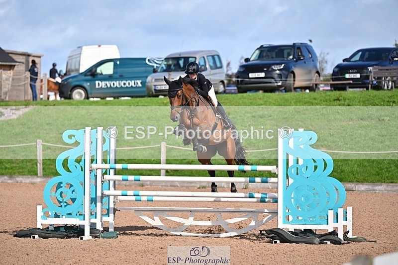 250912-103155-03923 - Cls 15 Snr Foxhunter