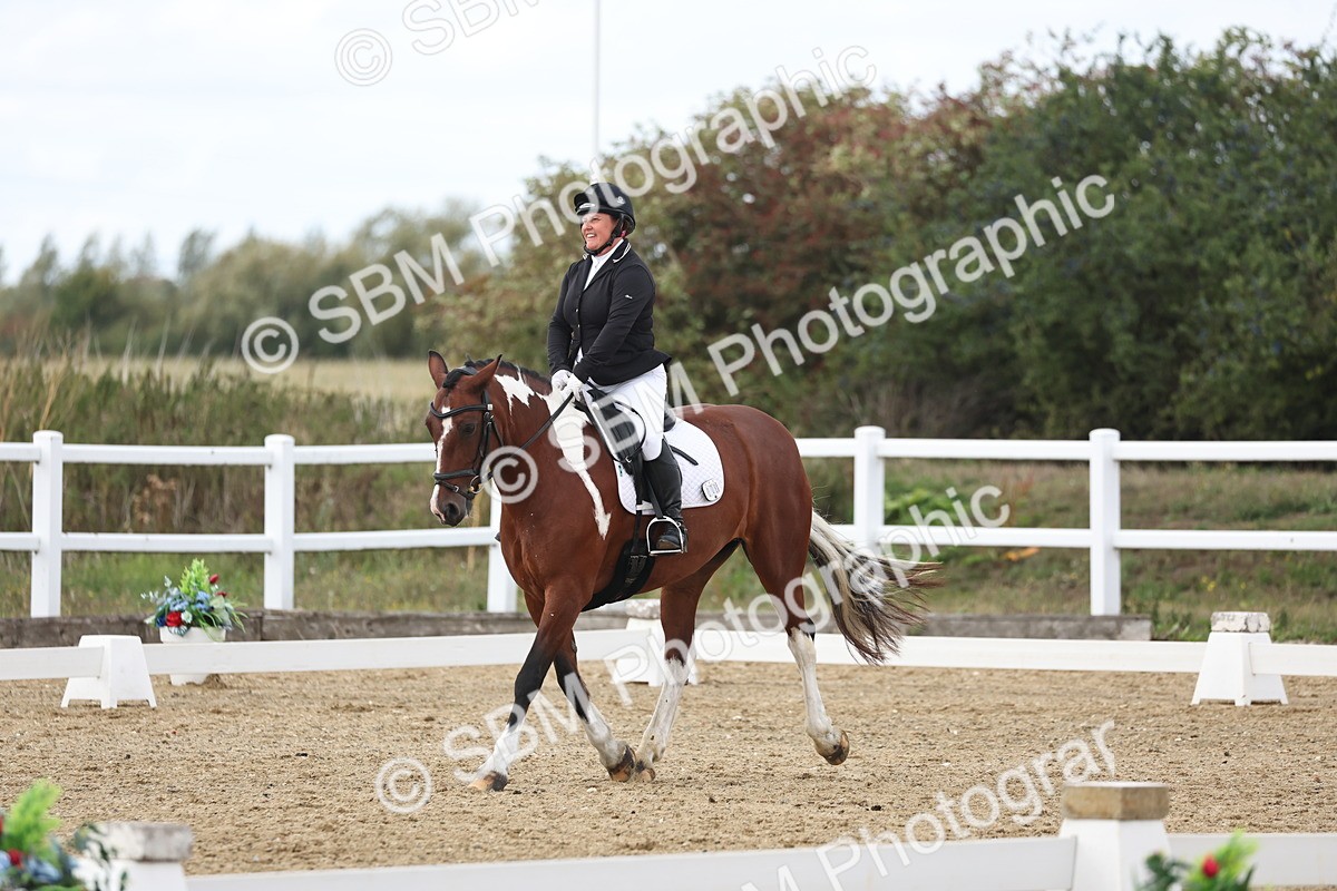 SBM_003856 - Class 8 - Novice 3 Champs