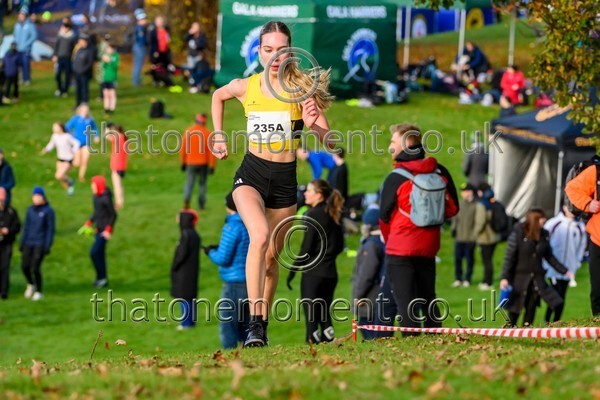 NatRel25-925674 - Senior Female Set One