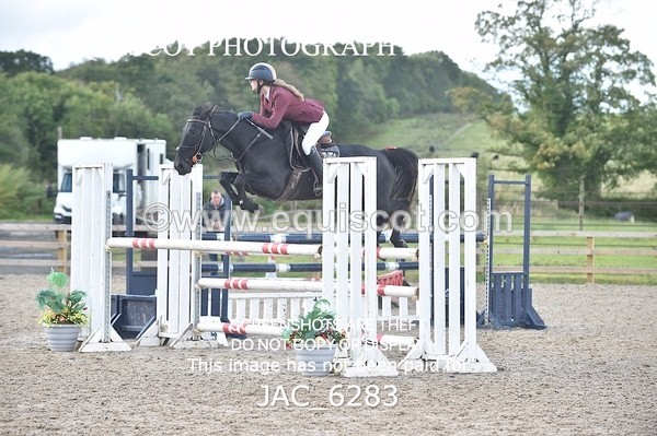JAC_6283 - CLASS 9 SAT Pony Foxhunter/ 1.10m Open