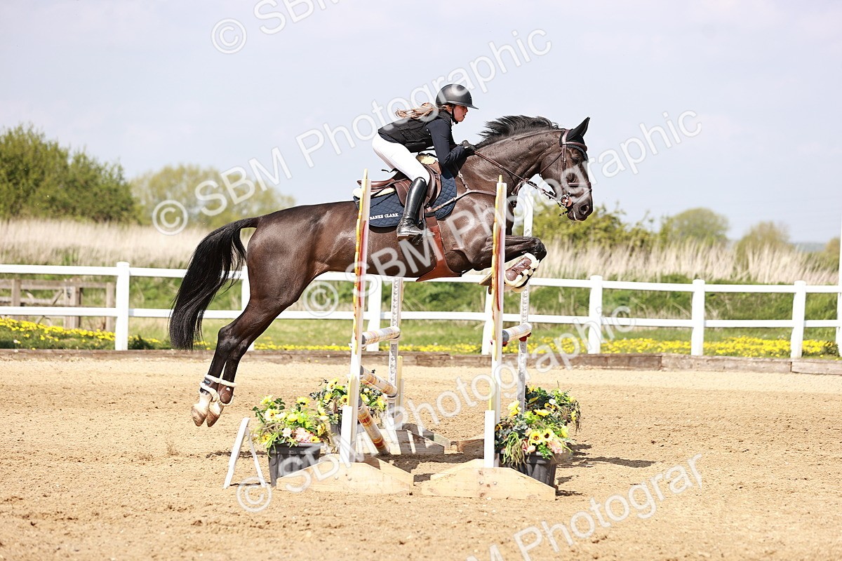  - Class 23 - Senior 1.05m