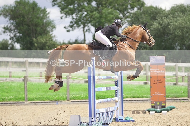 230806A-140130-02367 - Cls 15 National 1.30m and 1.40m