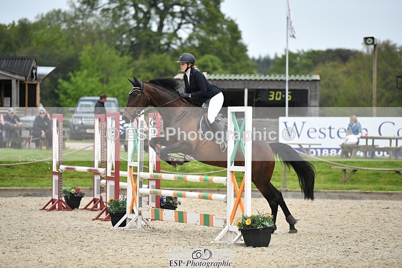 230514-113315-10164 - Cls 33b Snr 1.00m Open Final