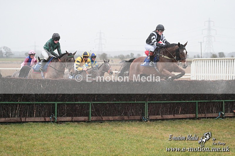 PtP 260125 274 - Cocklebarrow Point-to-Point racing with the Heythrop Hunt 26/01/25