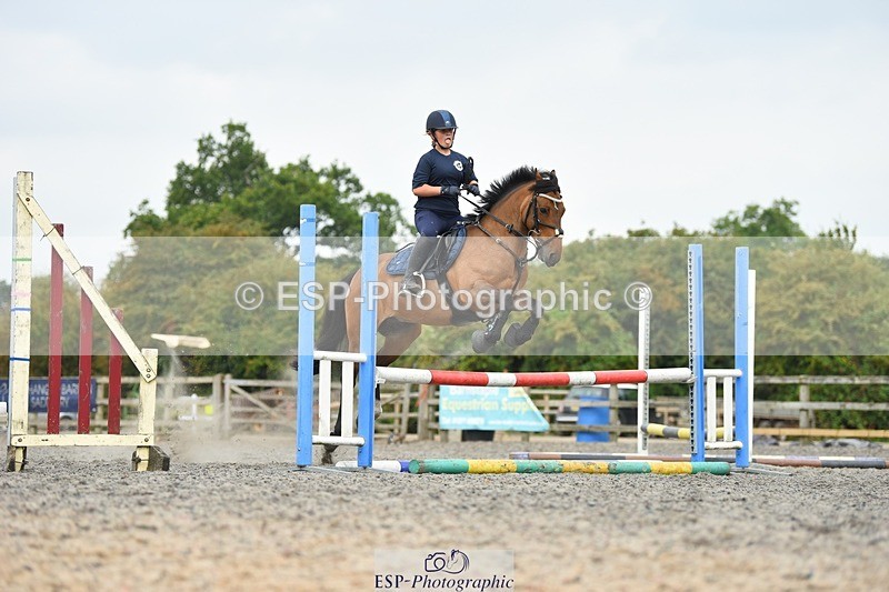 230817-112002-01927 - Kay's 2nd Group - Arena