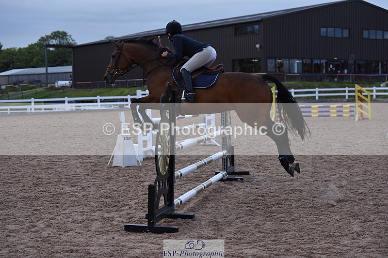 230718A-200240-00817 - 90cm