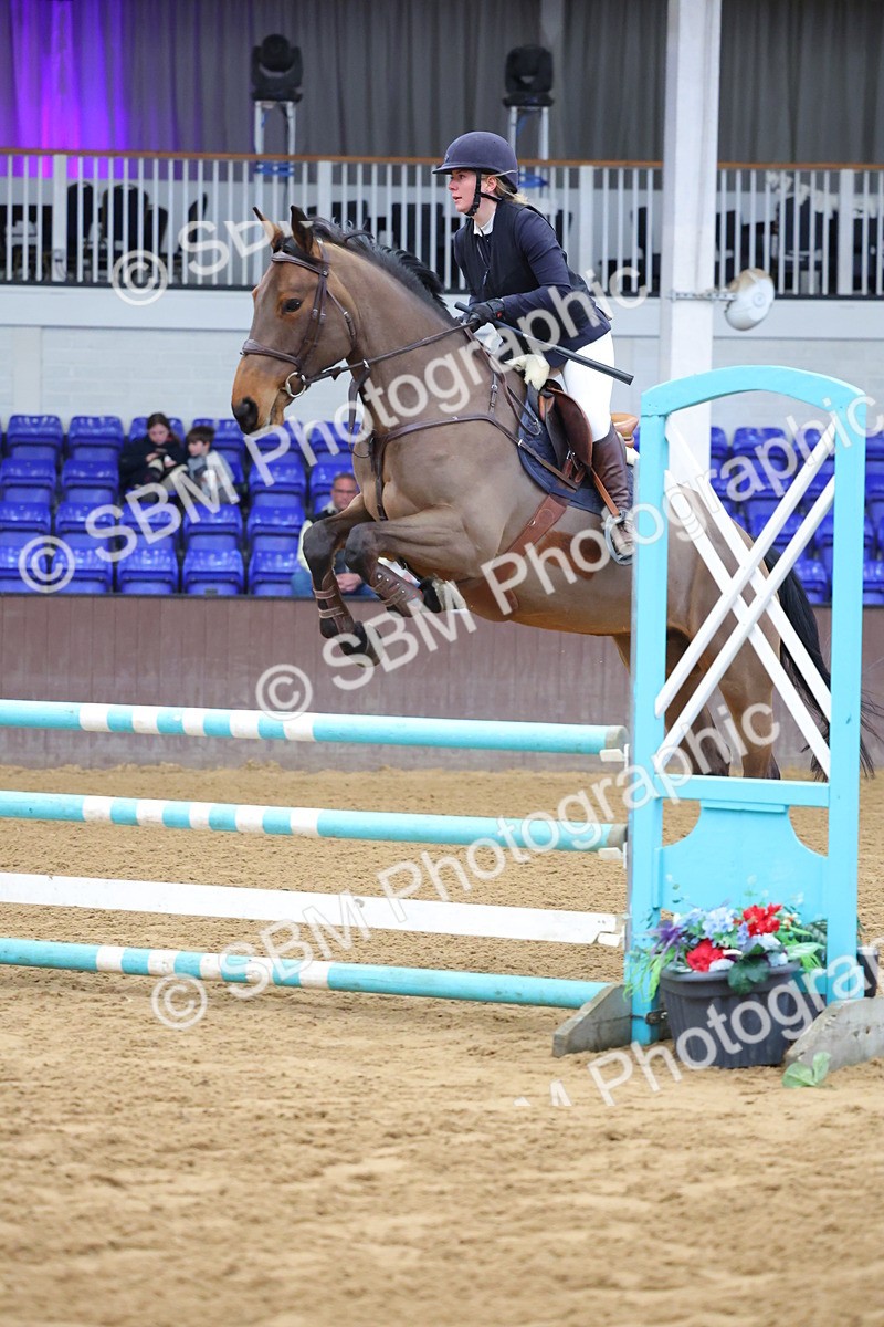 SBM_009894 - Class 21 - Nupafeed Supplements Senior Discovery/ 1m Open - First Round (1.00m)