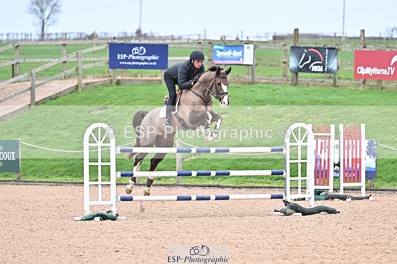 260211-134843-00609 - Cls 5 Foxhunter and 1.20m