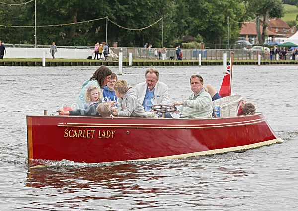 120701 SCARLET LADY WT7A3522 - HENLEY ROYAL REGATTA - Sunday 1st July 2012