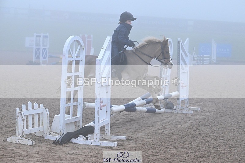 260118-093235-01529 - 50cm Clear Round