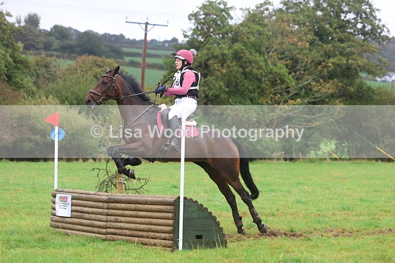 3E7A1748 - Class 3: 70cm Pairs: Half Roll Top