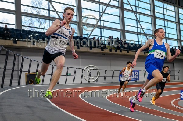 Age26SUN-810885 - Track Male Set One