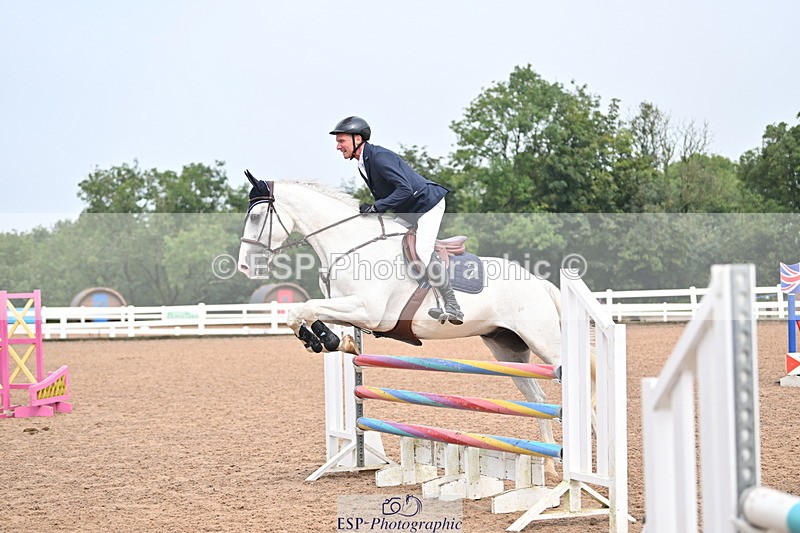 240907A-114613-01229 - Cls 8 1.05m Amateur Qualifier