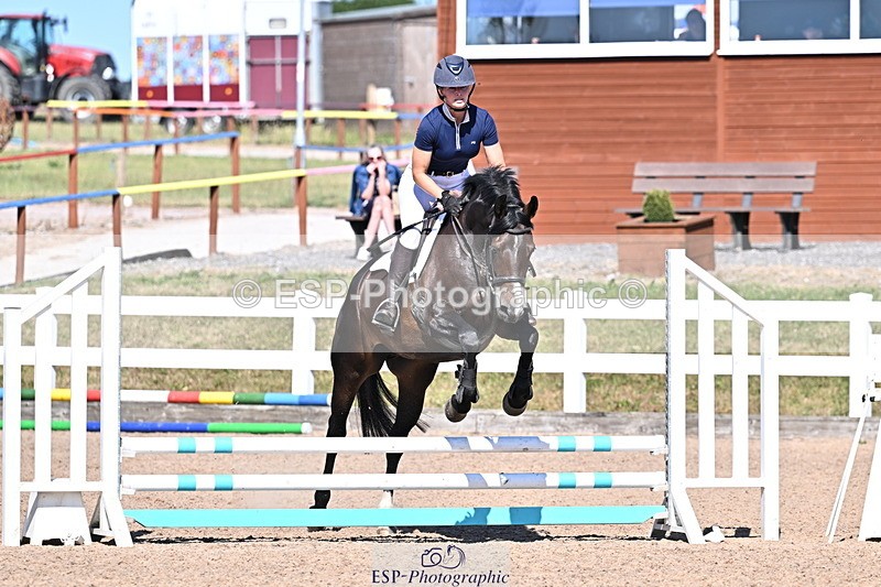 250708A-163702-00082 - Clr Rnd and 60cm