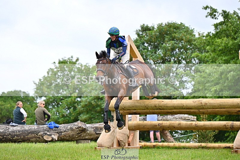 250524A-143620-13871 - C-209-Sarah.Gairdner-WESTPOINT.QUICK.LETS.PARTY