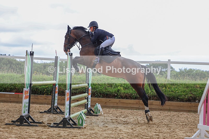 3E7A4184 - Class 7: Senior Newcomers/1.10m open