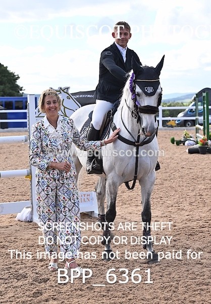 BPP_6361 - CLASS 11 THURS GFS Saddles Senior Newcomers/1.10m Open