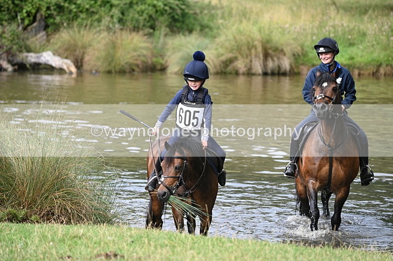 WJ7_1100 - Time at Water 10:09 to 10:47