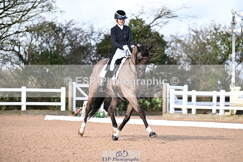 260213-114051-01550 - 017-Holly.Kerslake