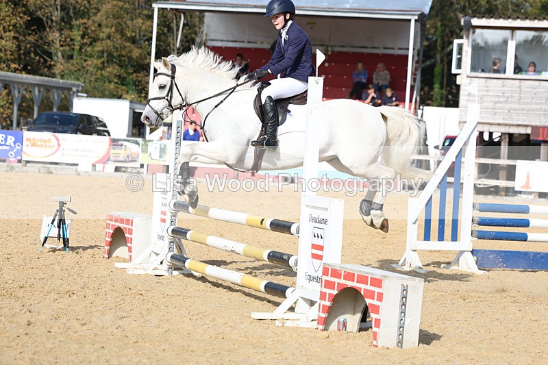 3E7A8191 - Class 4: 70cm open