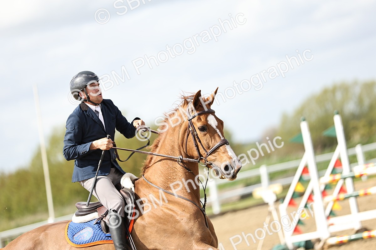 SBM_001142 - Class 4 - Senior Newcomers - 1.10m