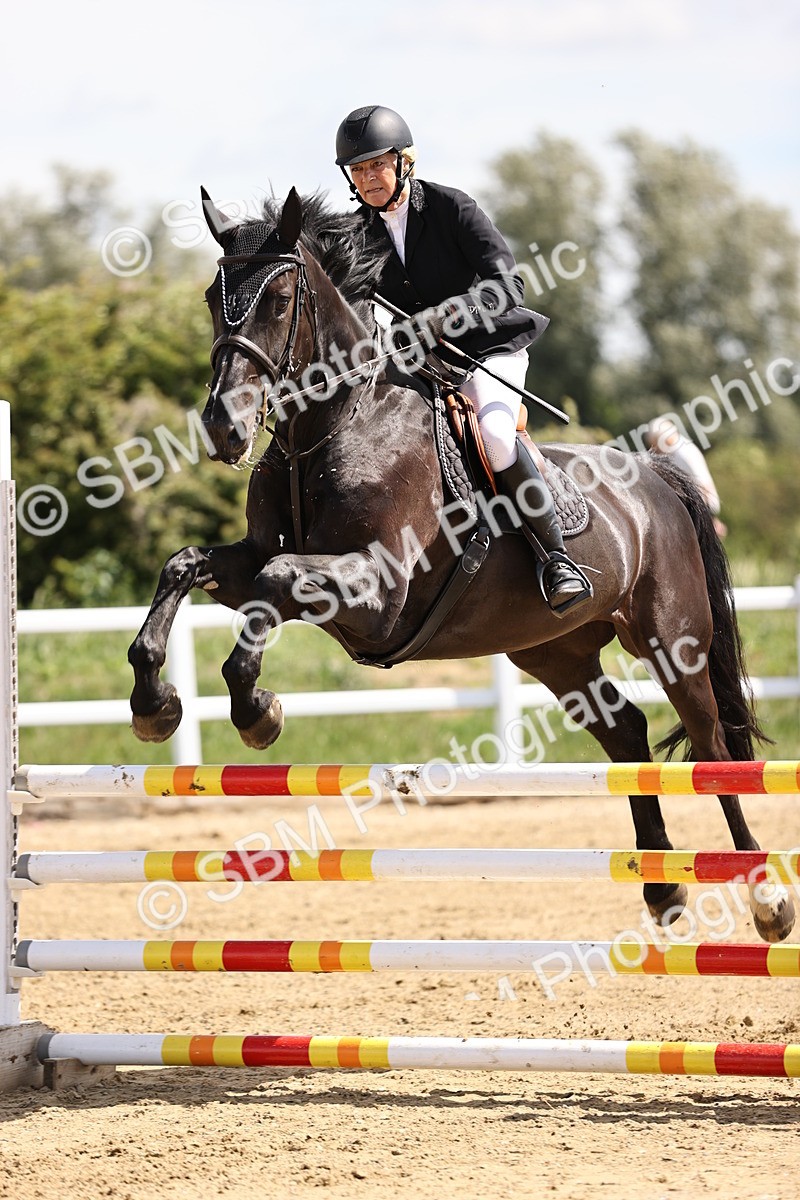 SBM_002351 - Class 9 - Senior British Novice - 90cm