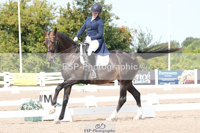 250815-112445-00830 - 013-Chloe.CocksIndulgence