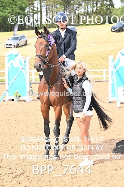 BPP_7644 - CLASS 15 FRI Senior 1.05m Open
