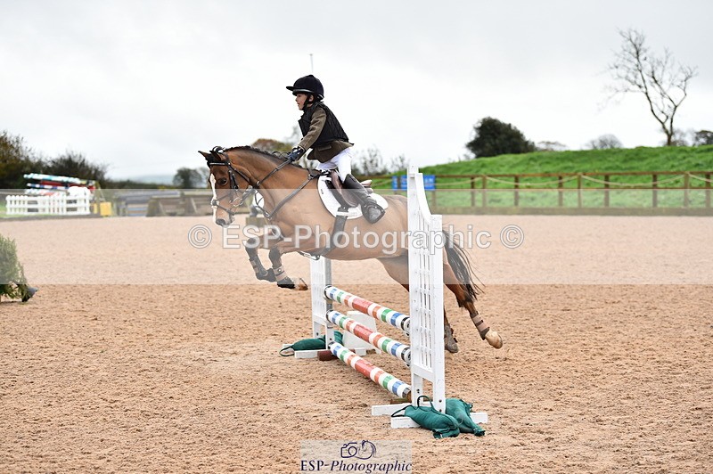 231118A-103704-01137 - Cls 18+19 Club and Schools 70cm