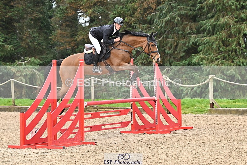 250321A-140526-01081 - Cls 5 British Novice and 90cm Open