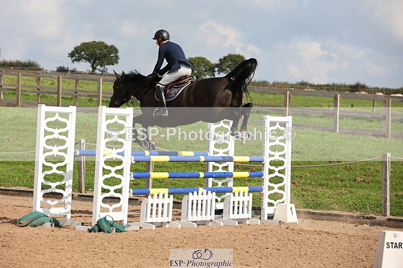 230915A-132713-02333 - Cls 4 National 1.30m